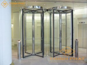 bao gia cua xoay tron tu dong cua kinh xoay tu dong chinh hang 62f9c8c34941a